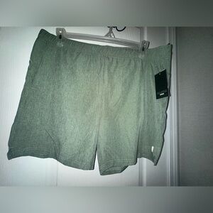 Balance Collection Men's XL Green Shorts